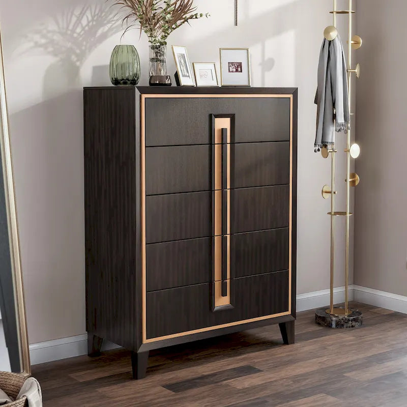Commode moderne à 5 tiroirs en bois massif espresso Nyx Furniture of America